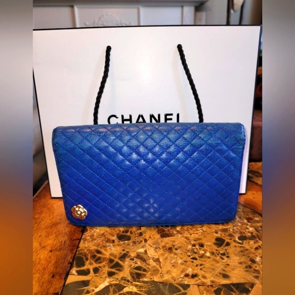 Chanel blue quilted wallet - Picture 13 of 16